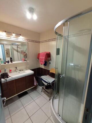  Appartement à louer 3 pièces 58 m²