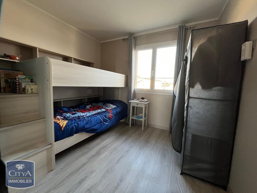 location Maison - 5 pièce(s) - 150 m² Mâcon (71000)