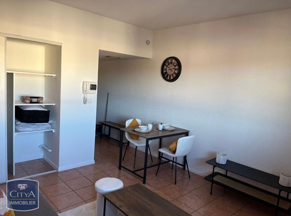location Appartement - 1 pièce(s) - 21 m² Nîmes (30000)