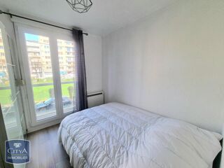  Appartement à louer 2 pièces 31 m²