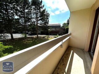  Appartement à louer 2 pièces 46 m²