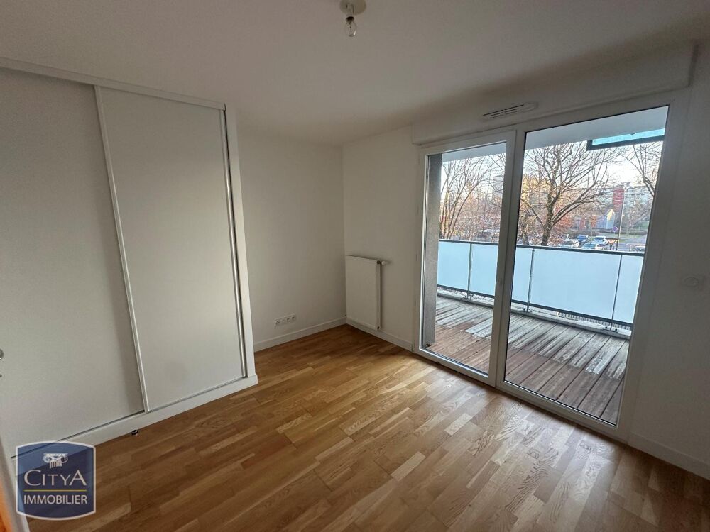 location Appartement - 3 pièce(s) - 76 m² Bourg-en-Bresse (01000)