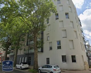  Appartement à louer 2 pièces 43 m²