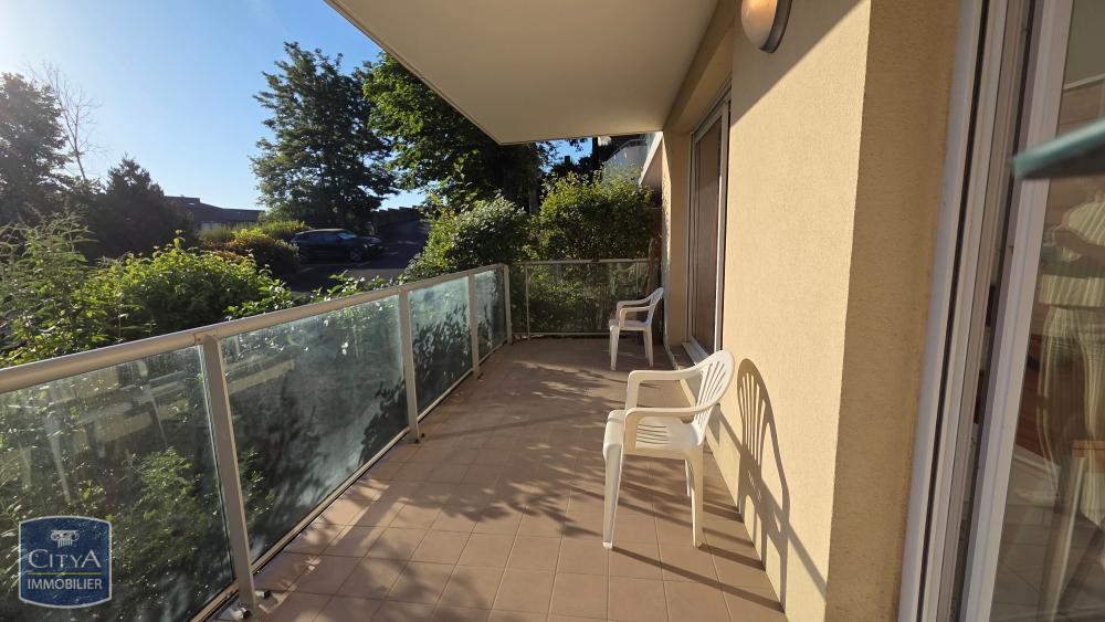 À LOUER : Appartement T1 meublé situé dans un immeuble s....
