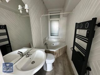  Appartement à louer 3 pièces 62 m²