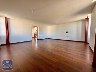 location Appartement - 4 pièce(s) - 104 m² Coutras (33230)