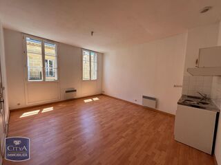  Appartement à louer 3 pièces 51 m²