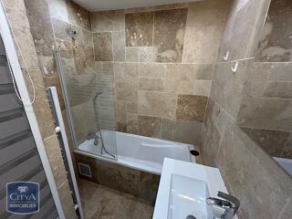  Appartement à louer 3 pièces 67 m²