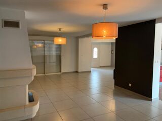  Villa � louer 5 pi�ces 160 m�