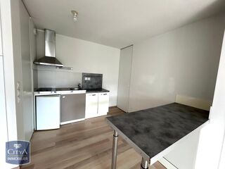  Appartement à louer 2 pièces 45 m²