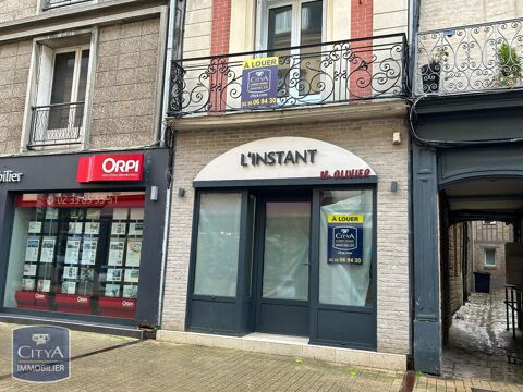 À LOUER : Local commercial idéalement situé à Dieppe,... 800 76200 Dieppe