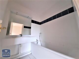  Appartement à louer 2 pièces 48 m²