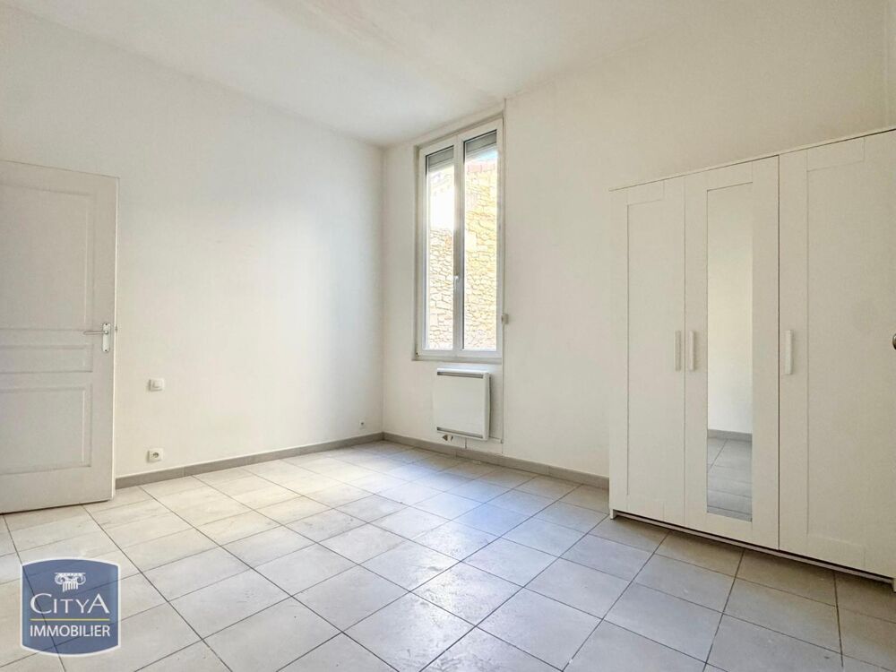 location Appartement - 2 pièce(s) - 40 m² Nîmes (30000)