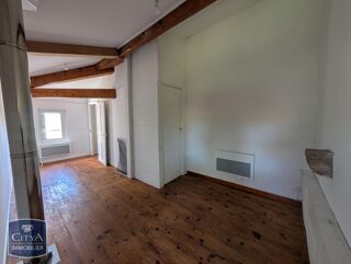  Appartement à louer 3 pièces 76 m²