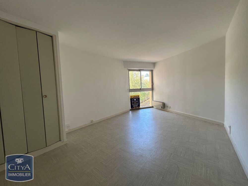 À LOUER : Appartement T1 situé à Alençon, dans le départ....