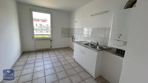 Appartement  louer 4 pices 82 m