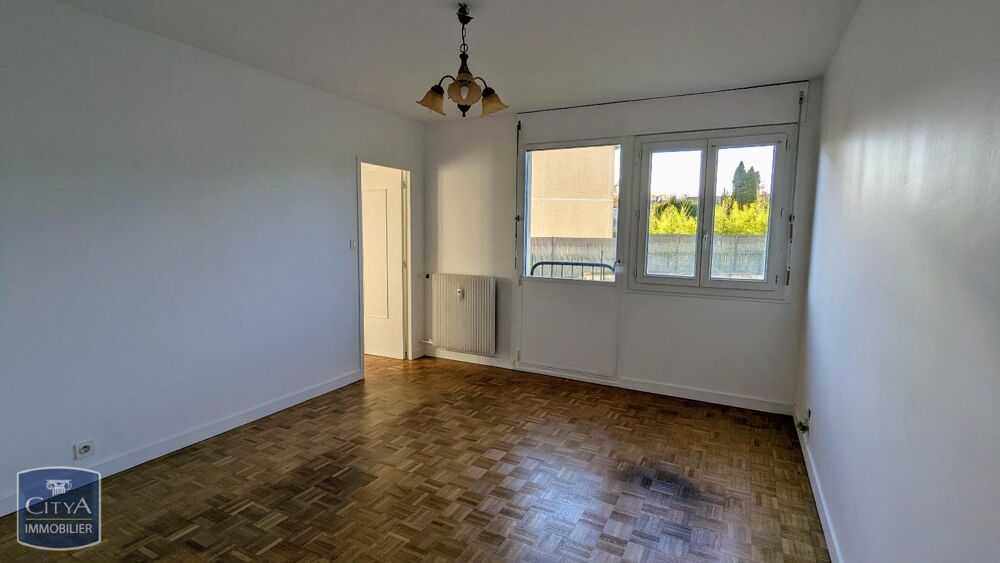 Bourroches - Réf: GES72670125-77 À LOUER : Appartement T....