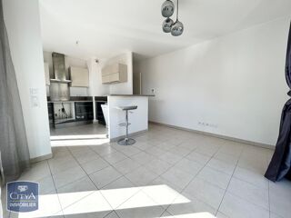  Appartement à louer 2 pièces 40 m²
