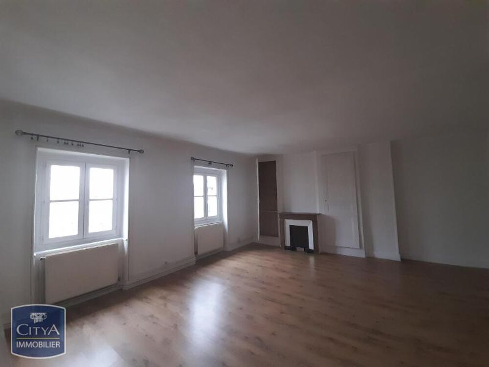 EXCLUSIVITÉ - APPARTEMENT 3 PIÈCES DANS IMMEUBLE ANCIEN ....