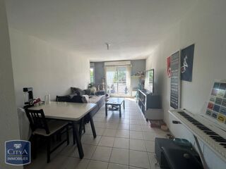  Appartement à louer 2 pièces 45 m²