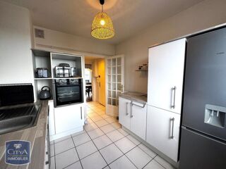  Appartement à louer 3 pièces 64 m²