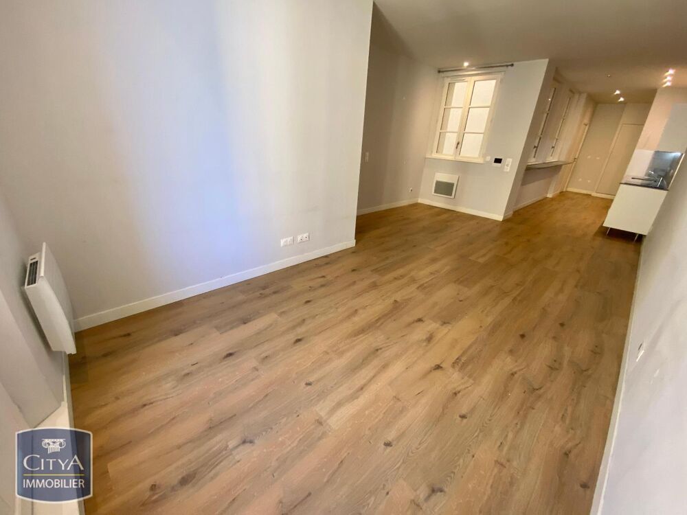 location Appartement - 3 pièce(s) - 69 m² Toulon (83000)