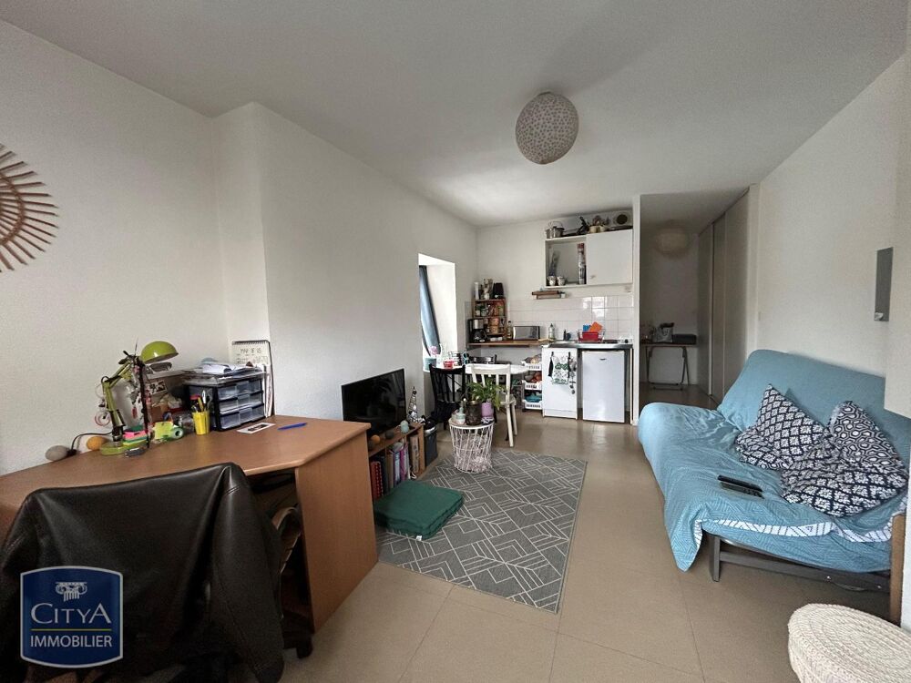 À LOUER : un charmant appartement T1 à Saint-Brieuc qui ....
