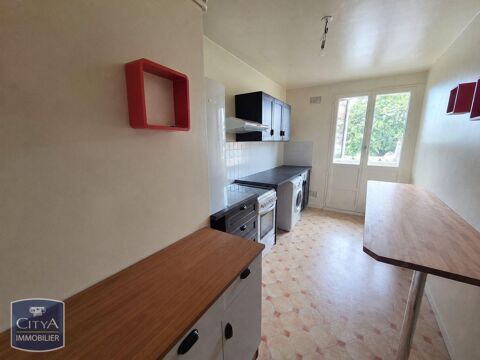   Location Appartement Appartement - 4 pièce(s) - 77 m²