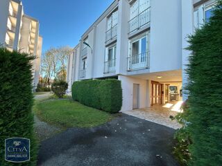  Appartement à louer 2 pièces 35 m²