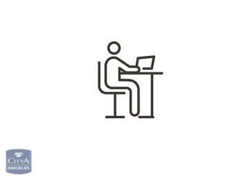 &Agrave; LOUER : Local commercial situ&eacute; &agrave; Saint-Brieuc. Ce b... 906 22000 Saint-brieuc