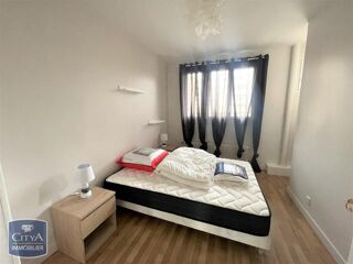  Appartement à louer 4 pièces 95 m²