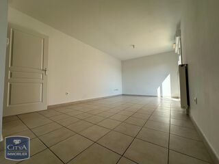  Appartement à louer 2 pièces 47 m²
