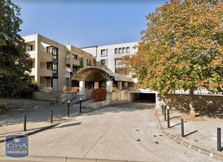  Appartement à louer 3 pièces 52 m²