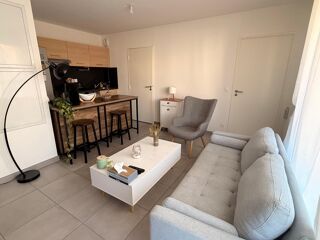  Appartement à louer 2 pièces 44 m²