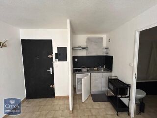  Appartement à louer 1 pièce 32 m²