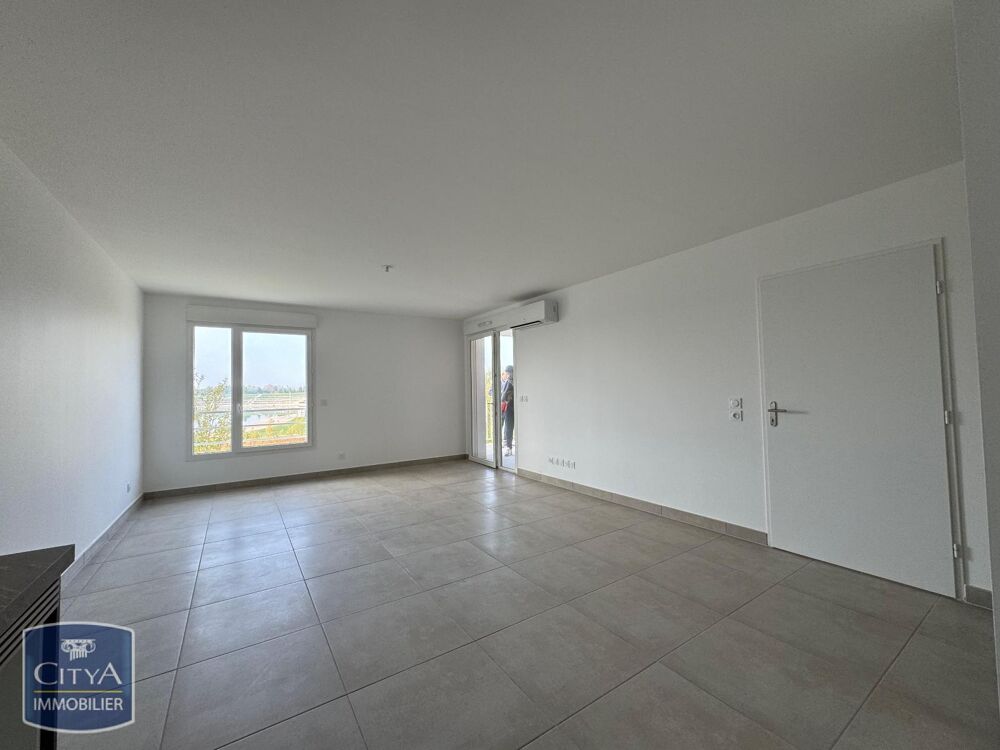 location Appartement - 2 pièce(s) - 53 m² Monteux (84170)