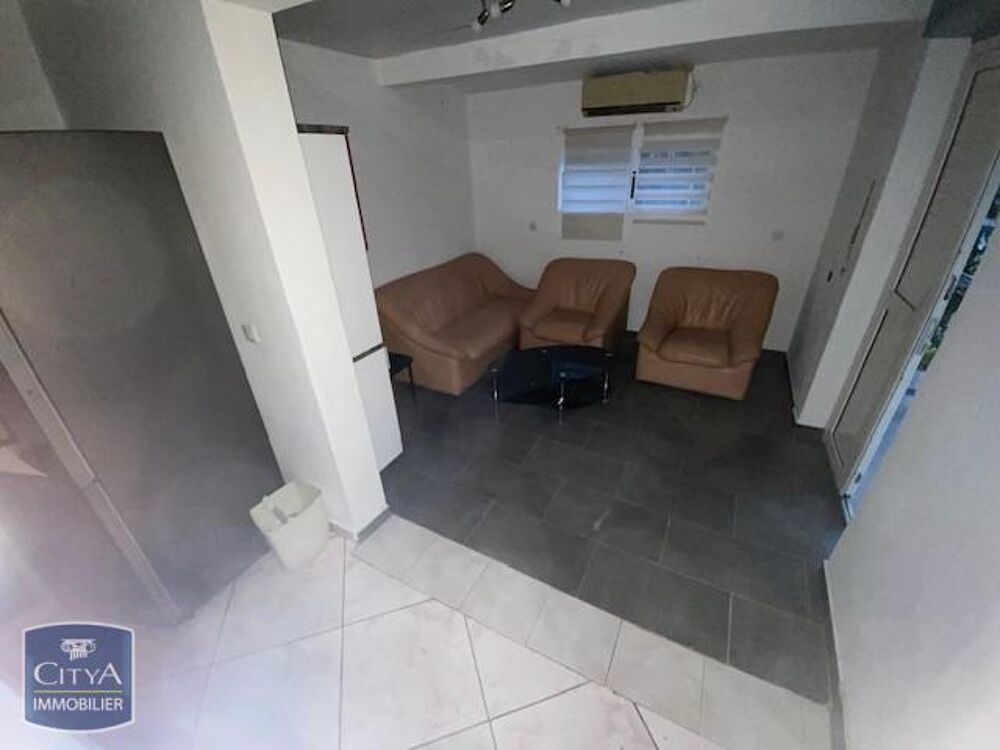 location Maison - 4 pièce(s) - 80 m² Saint-Joseph (97480)