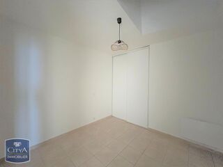  Maison à louer 4 pièces 75 m²