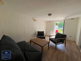  Appartement à louer 2 pièces 31 m²