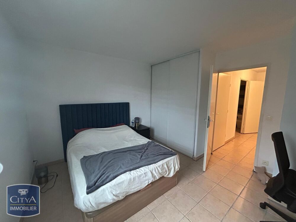 Appartement T3 SAINT PRIVAT DES VIEUX - 2 Places de park....