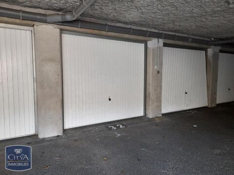  Parking / Garage � louer 