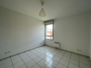  Appartement à louer 3 pièces 69 m²