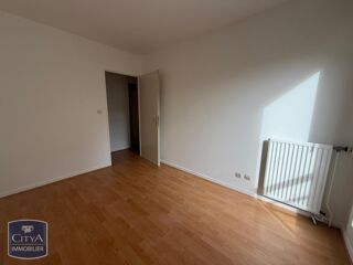  Appartement à louer 2 pièces 58 m²