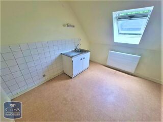  Maison � louer 2 pi�ces 51 m� Champigny sur veude