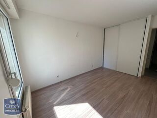  Appartement à louer 3 pièces 91 m²