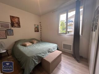  Appartement à louer 2 pièces 45 m²