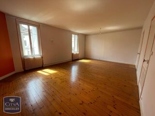  Appartement � louer 4 pi�ces 111 m�