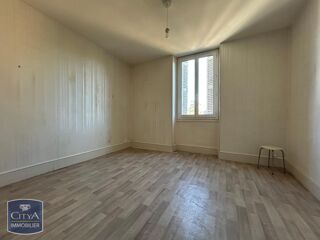  Appartement � louer 3 pi�ces 77 m�
