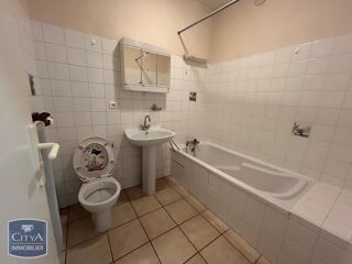  Appartement à louer 2 pièces 37 m²