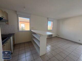  Appartement à louer 3 pièces 56 m²